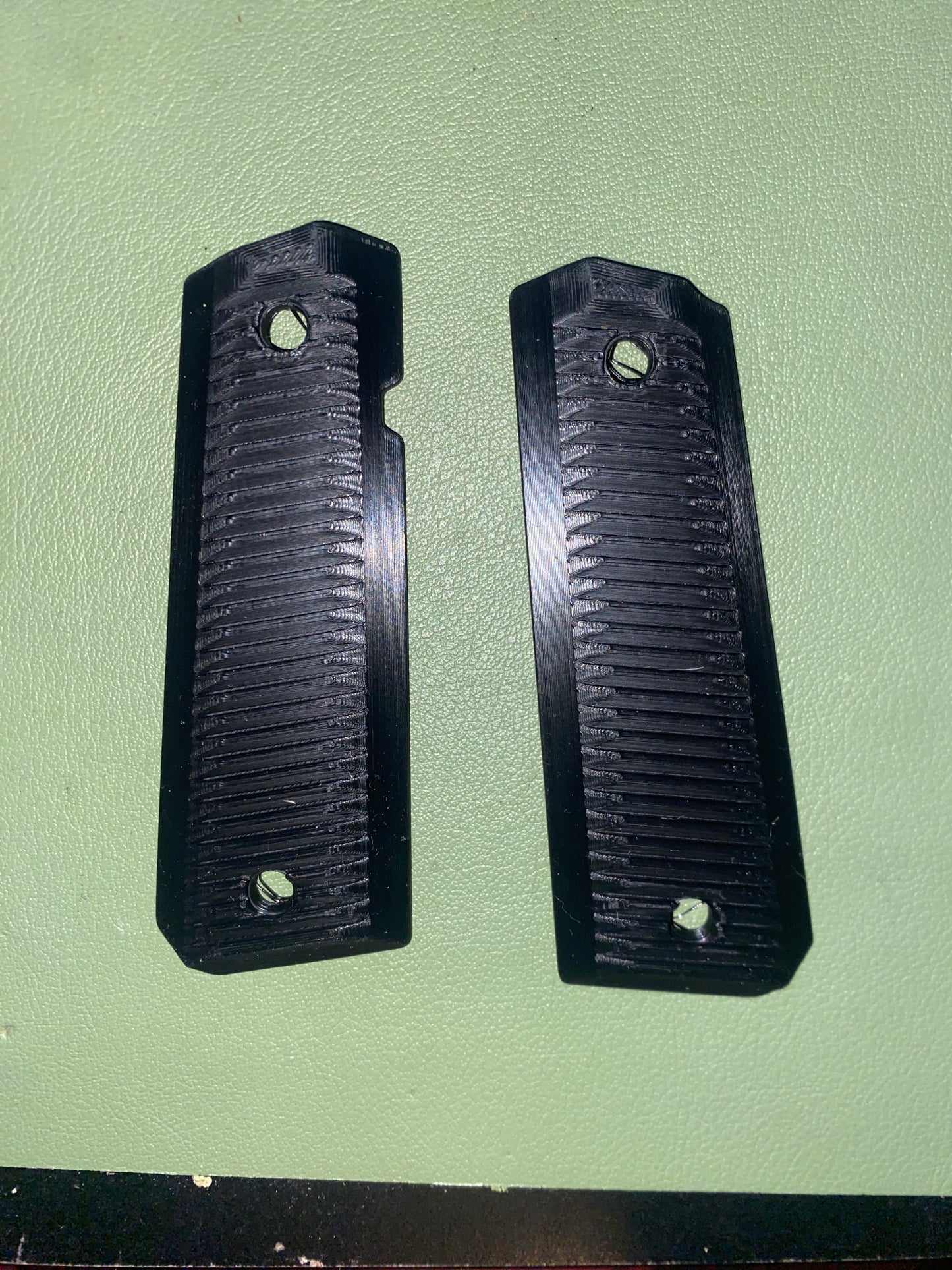 PRINTED NEOTRACTION 1911 GRIPS